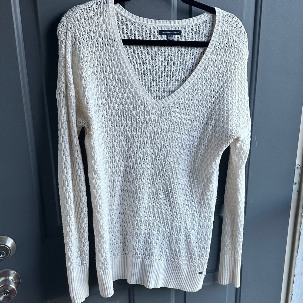 American Eagle Outfitters Cream V-Neck Sweater